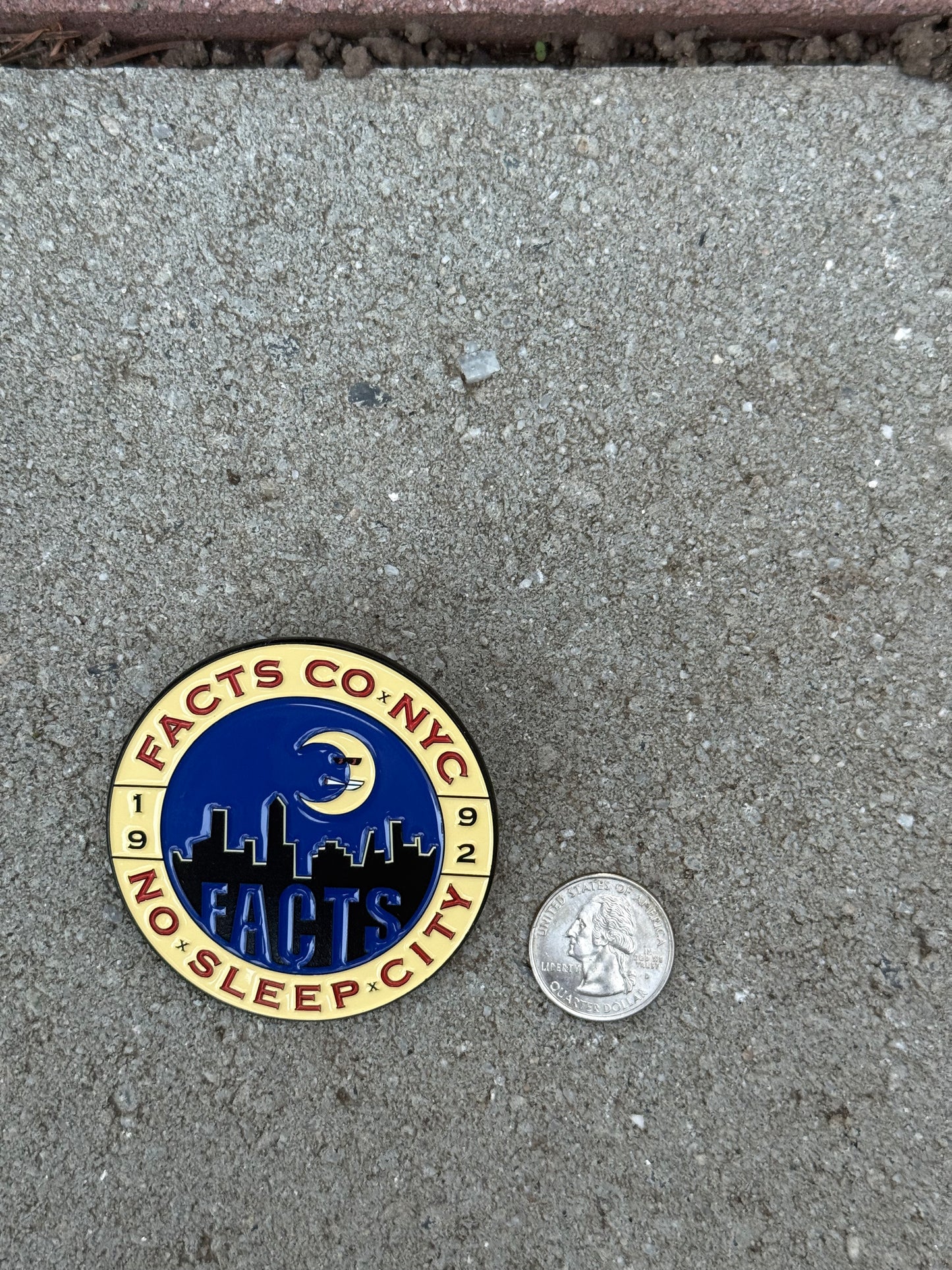🚫😴🌃 No Sleep City Facts Co. XL Pin