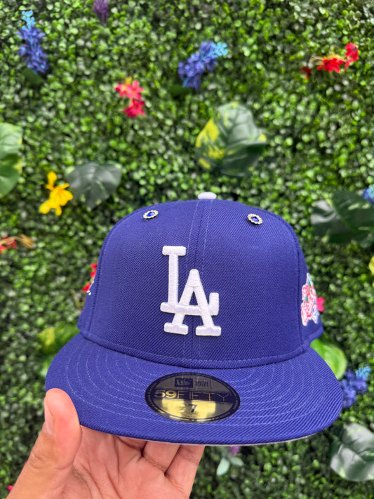 LA DODGERS x FACTS CO.
