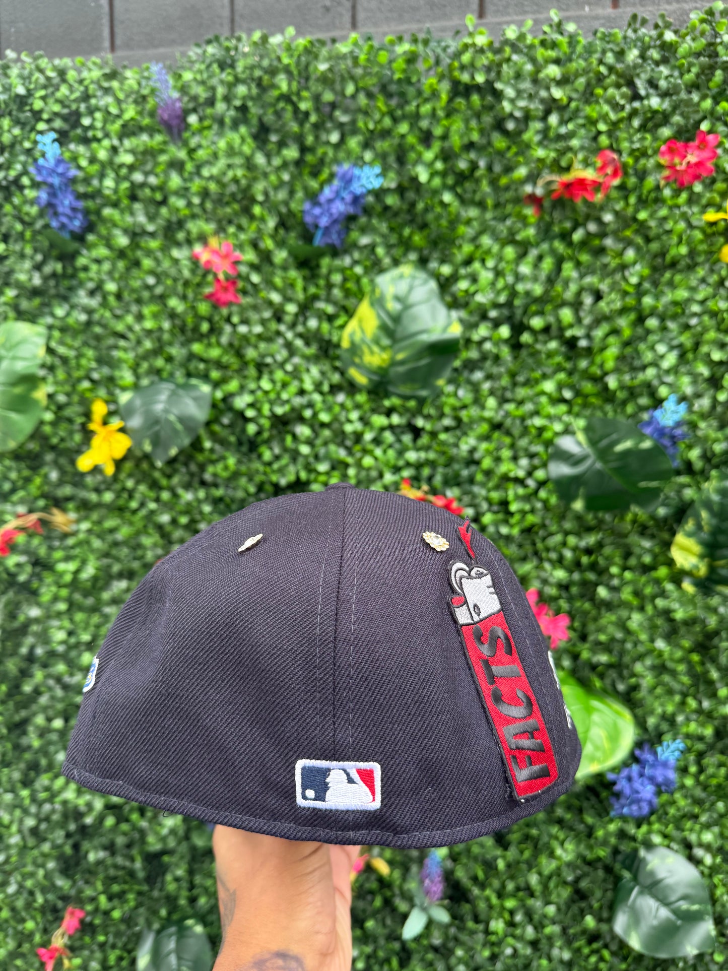 NY YANKEES x FACTS CO.